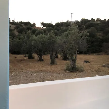 το μικρό σπίτι στο λιβάδι The Little House In The Meadow * Parthénion